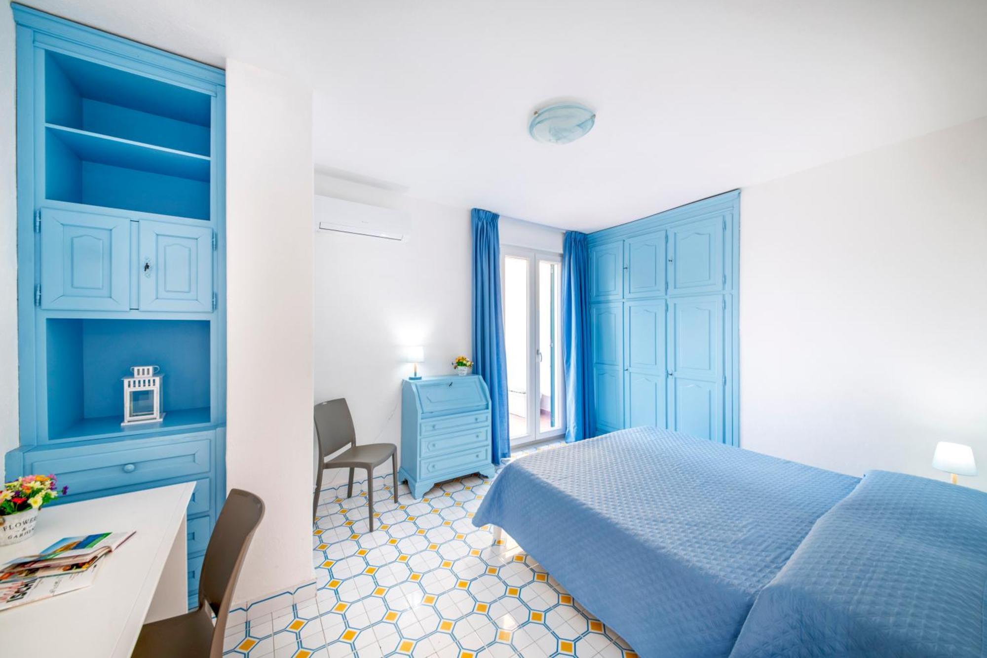 Апартаменти La Baia Blu - Іскія Екстер'єр фото